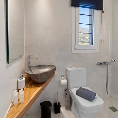 Serene, Oasis Retreat 5 Mins To Port By Explore Andros Villa Koumari