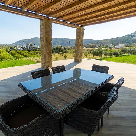 Serene, Oasis Retreat 5 Mins To Port By Explore Andros Villa *